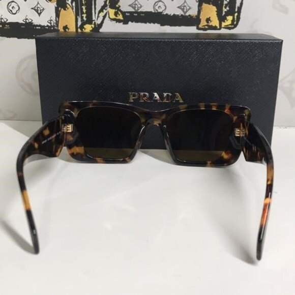 New Authentic Prada SPR08Y Women’s Sunglasses – VAU-01T - Picture 10 of 12